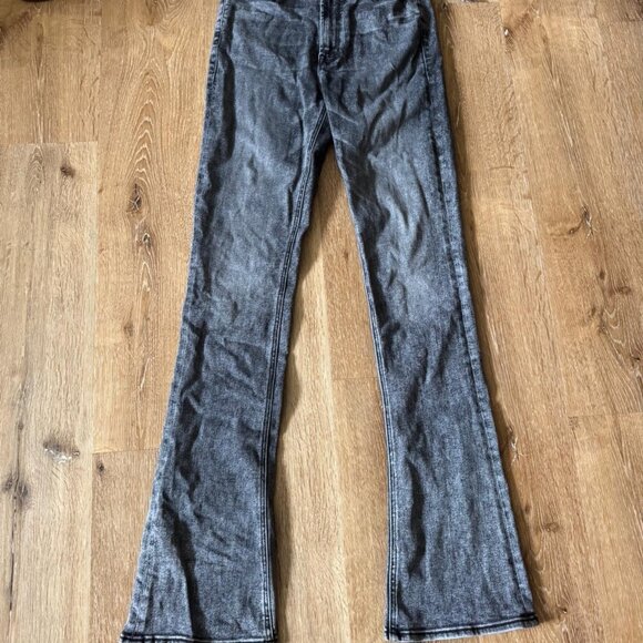 MOTHER Gray High Waisted Runaway Wash Flared Bootcut Jeans in Train Stops Size 2 - Picture 1 of 8
